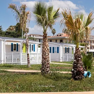 Il Borgo Aparthotel